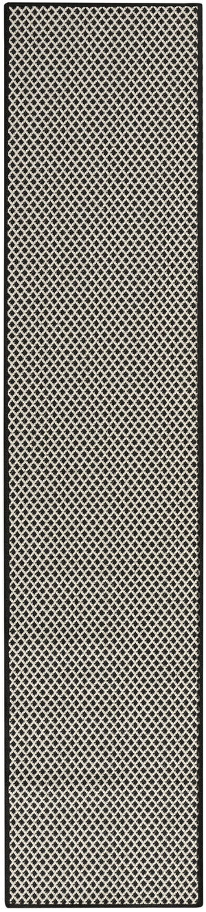 Courtyard COU01 Black White Rug