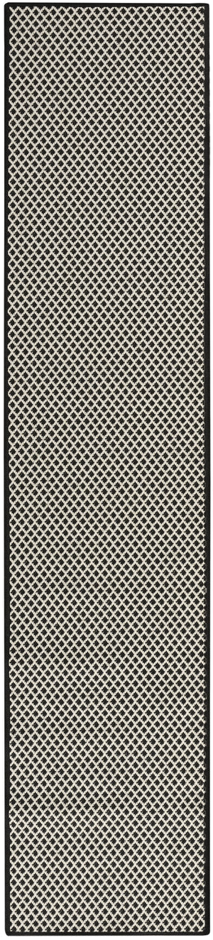 Courtyard COU01 Black White Rug