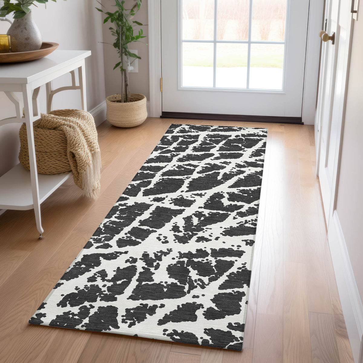Chantille ACN501 Black Rug