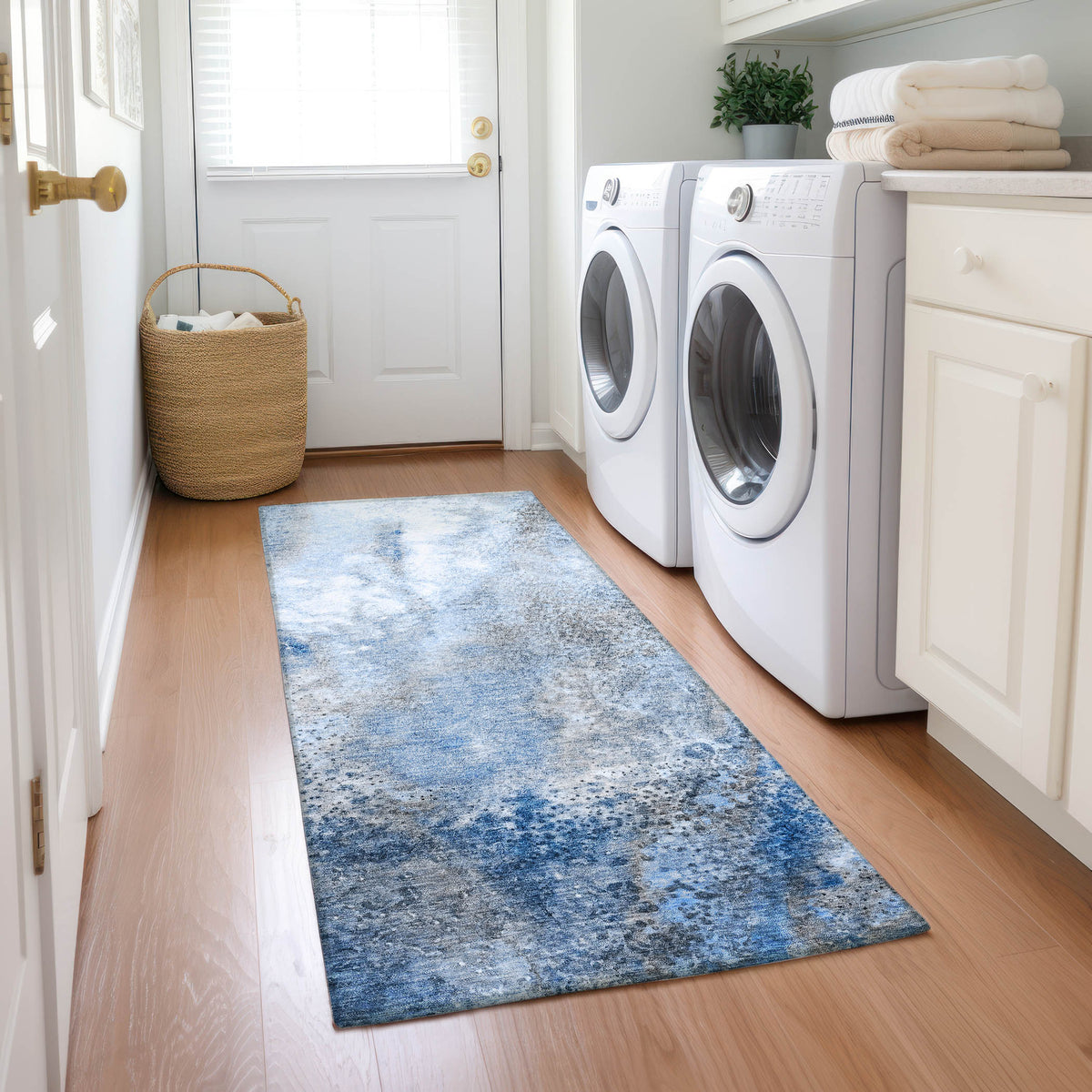 Chantille ACN505 Navy Rug