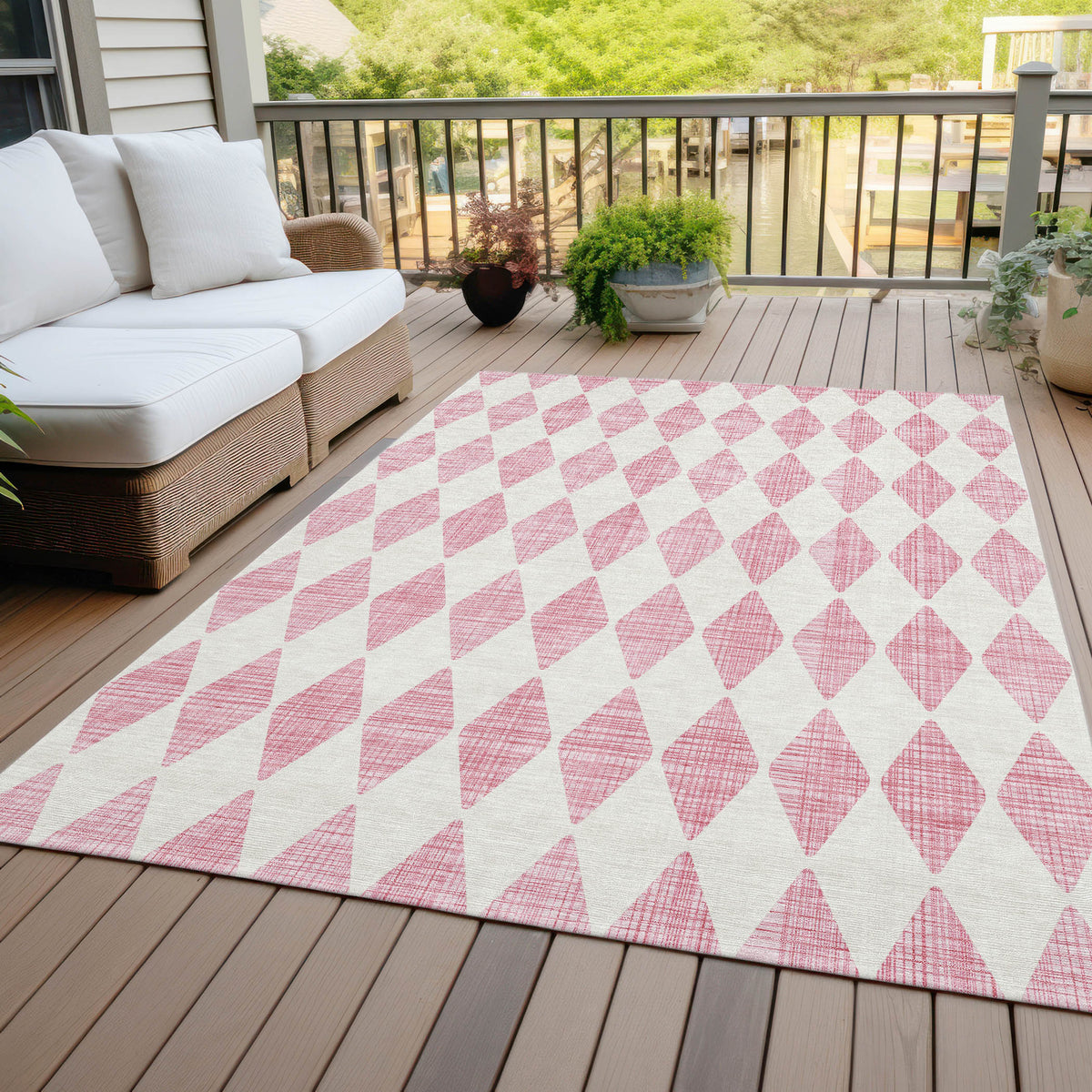 Chantille ACN578 Pink Rug