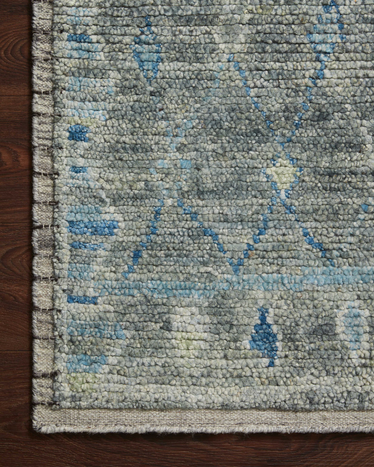Detail