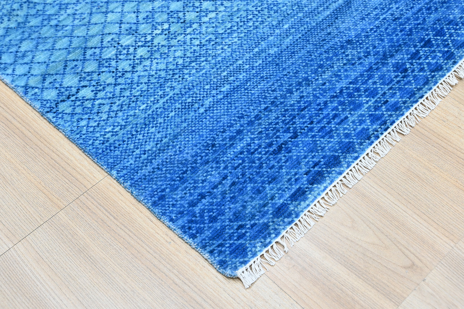 Cyprus RH-GHPT-75 Blue Ivory Rug