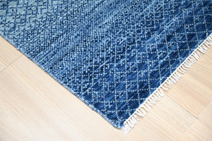 Cyprus RH-GHPT-75 Navy Ivory Rug
