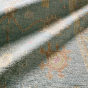 Detail