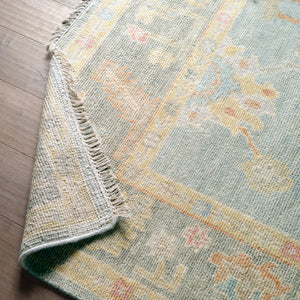 Detail