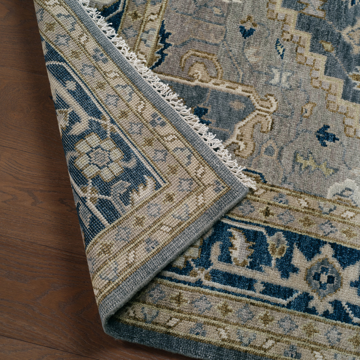 Detail