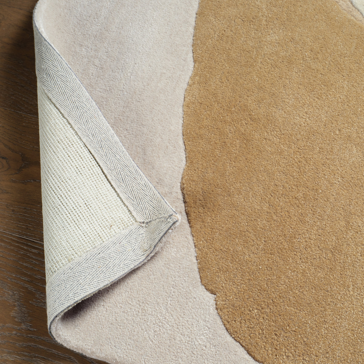 Detail