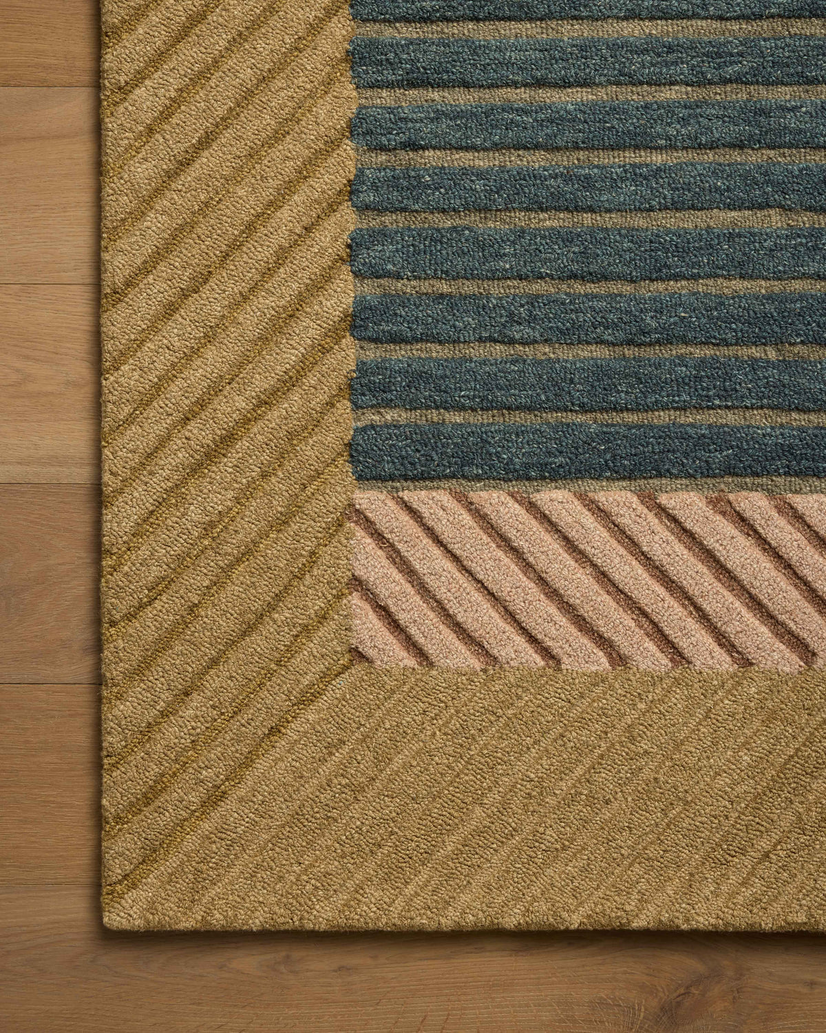 Detail