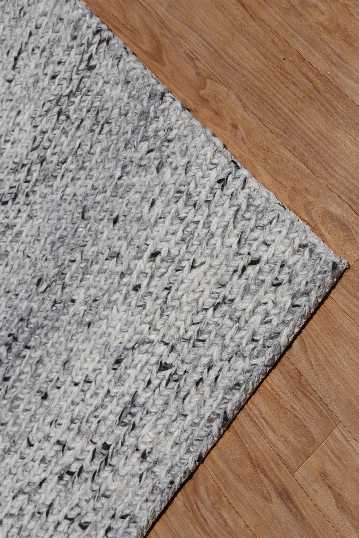 Manor RH-1380 Silver Rug