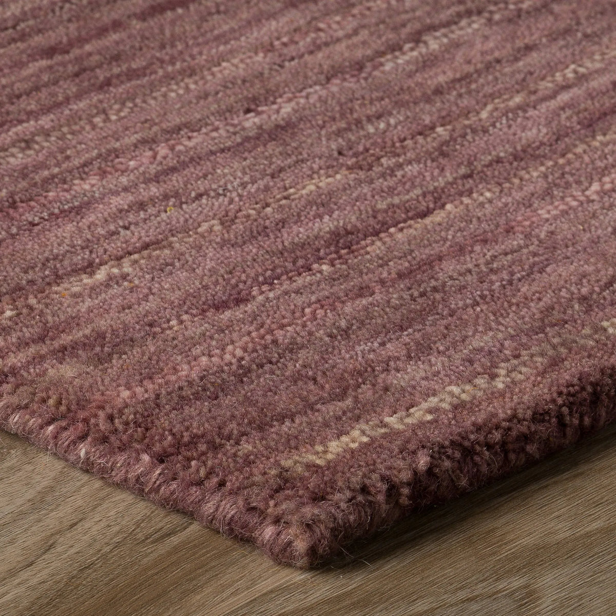 Rafia RF100 Plum Rug - Rug & Home