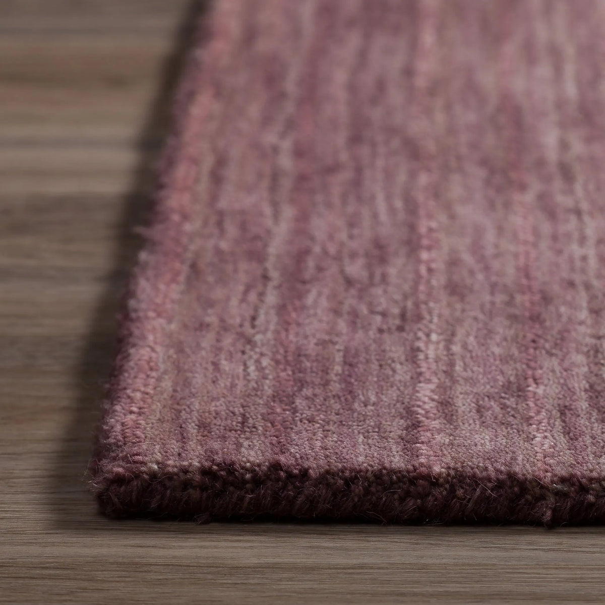 Rafia RF100 Plum Rug - Rug & Home