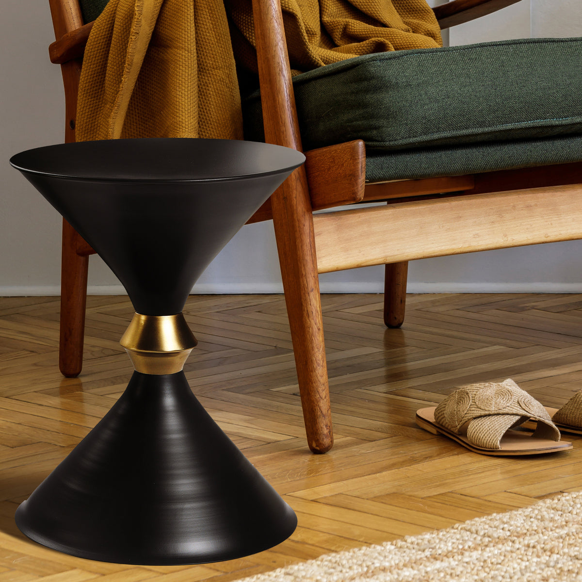 Chloe Handmade Contemporary Metal Side Table