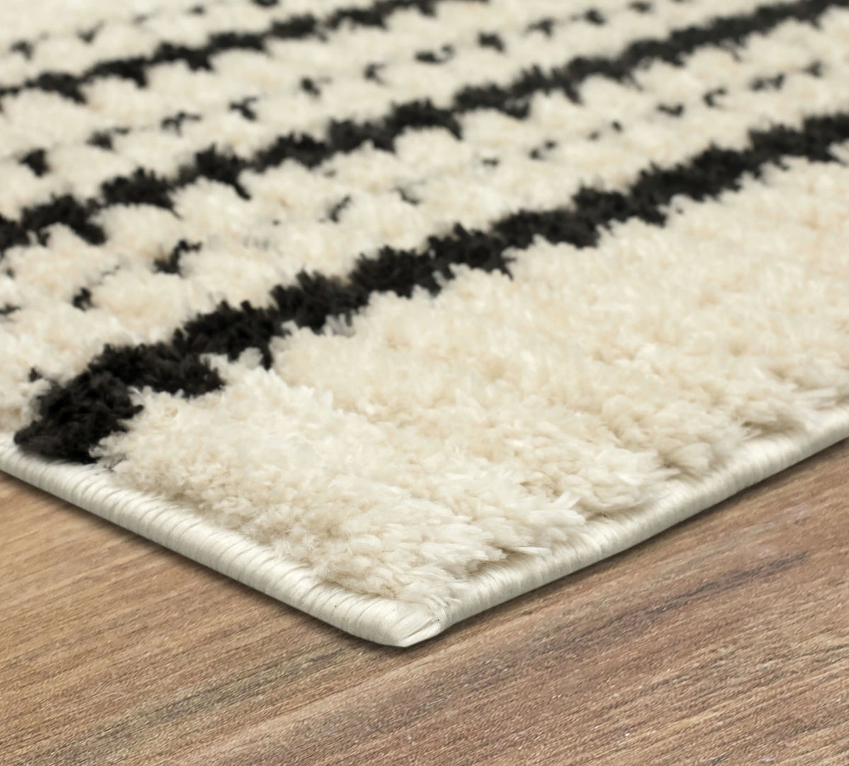 Traverse Paragon Rug