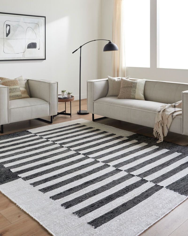 Diane DAI-2305 Black / Cream Rug