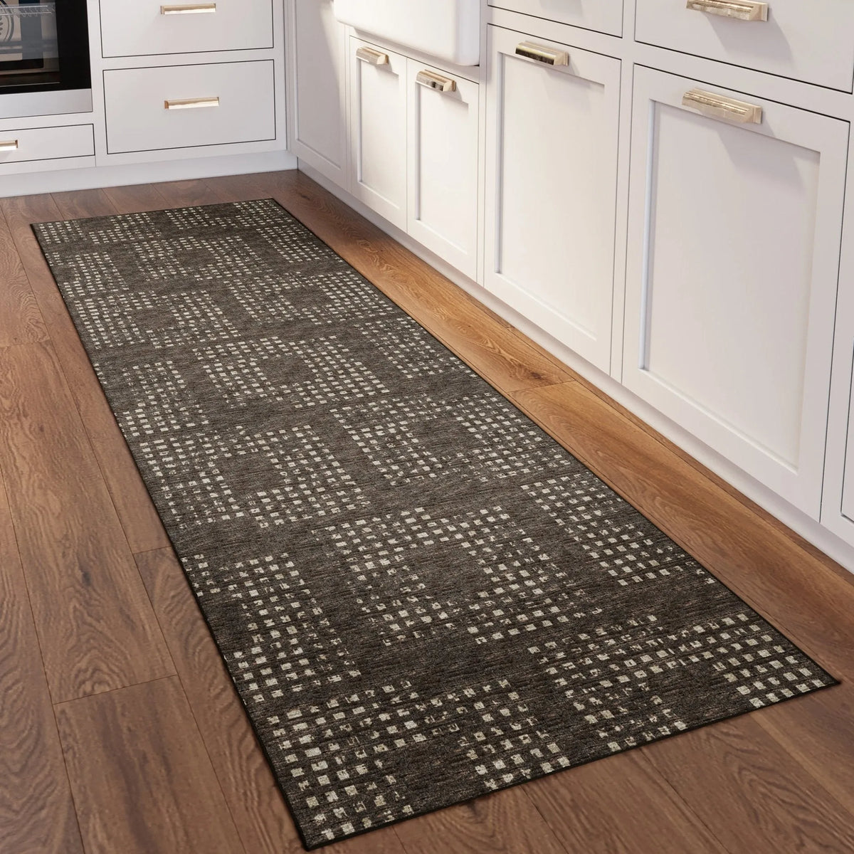 Delano DA1 Chocolate Rug - Rug & Home