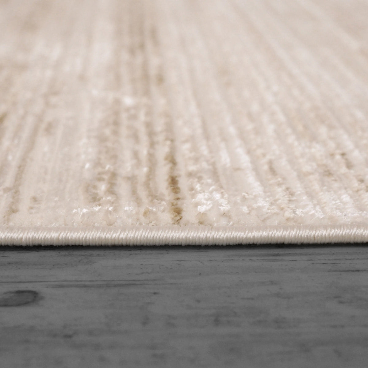 Whistler 7121-190 Ivory/Grey Rug