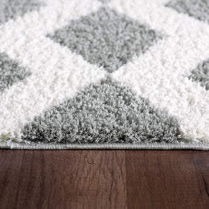 Silky Shag 5904-119 White/Silver Rug