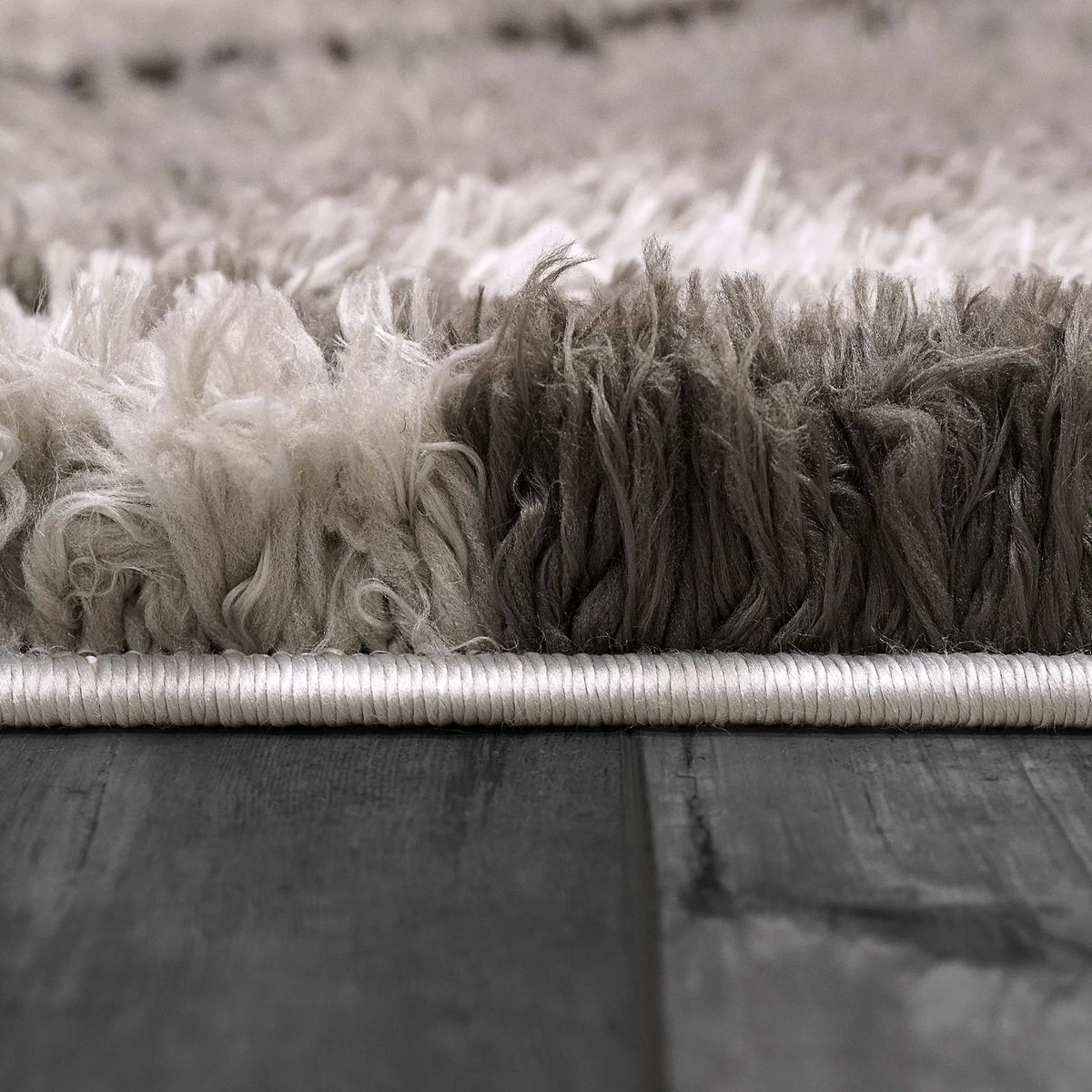 Callie 4972-909 Grey/Dark Grey Rug