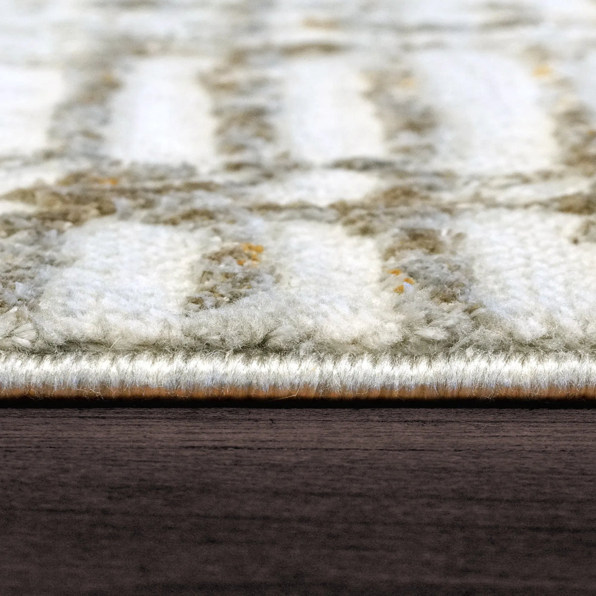 Gold 1356-897 Cream/Silver Rug