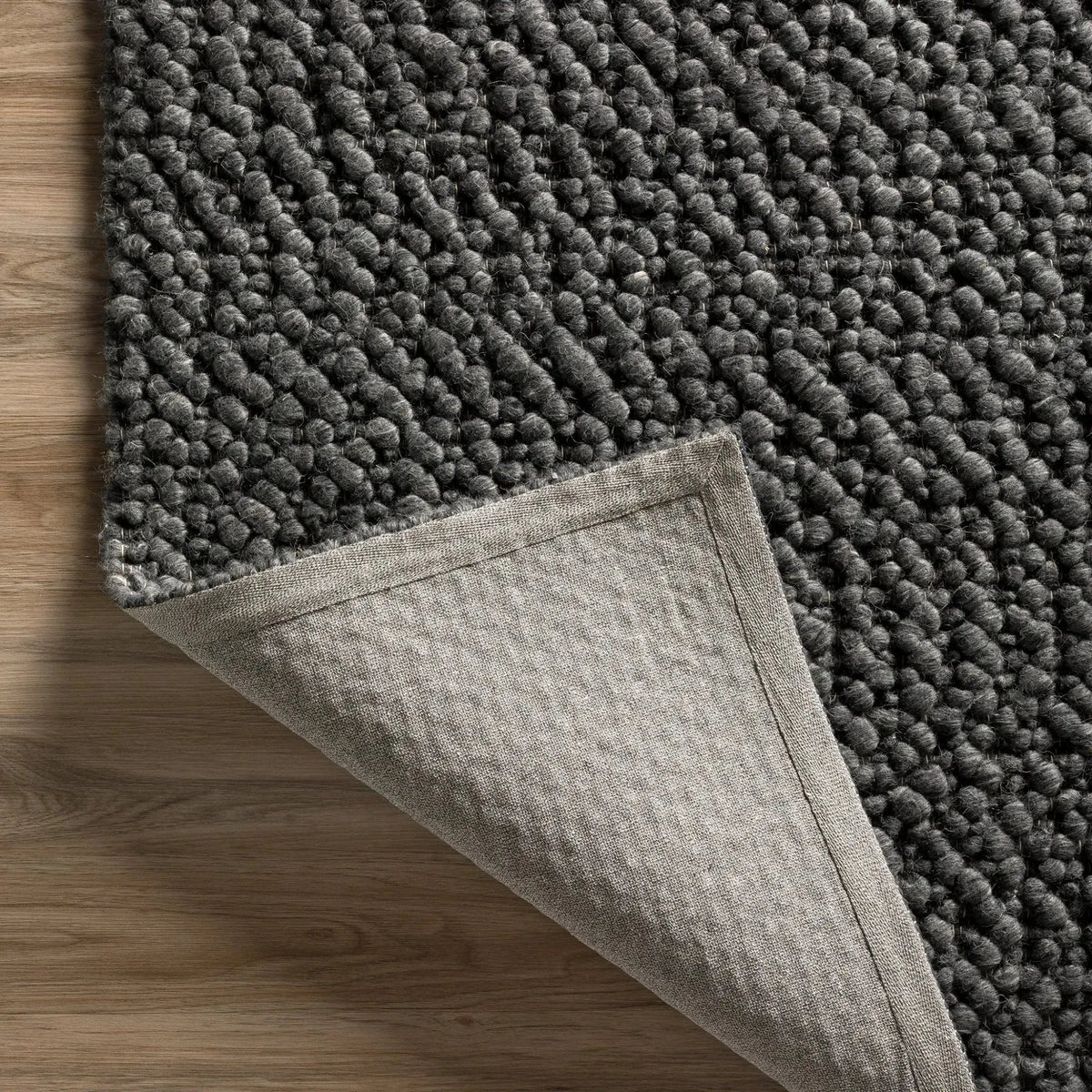 Gorbea GR1 Charcoal Rug