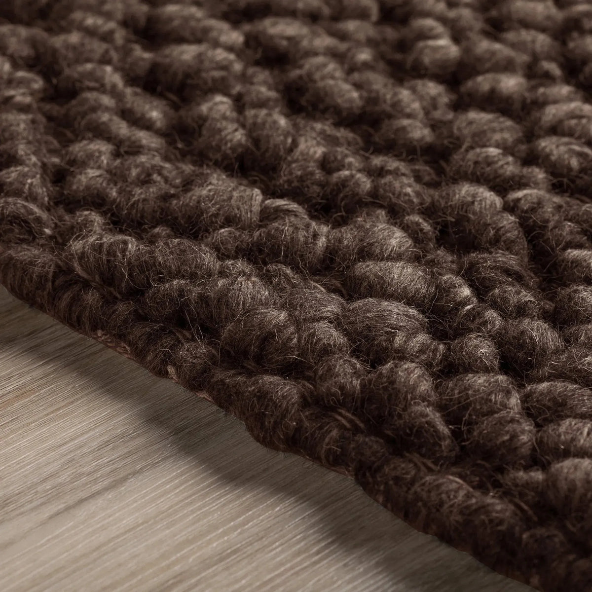 Gorbea GR1 Chocolate Rug