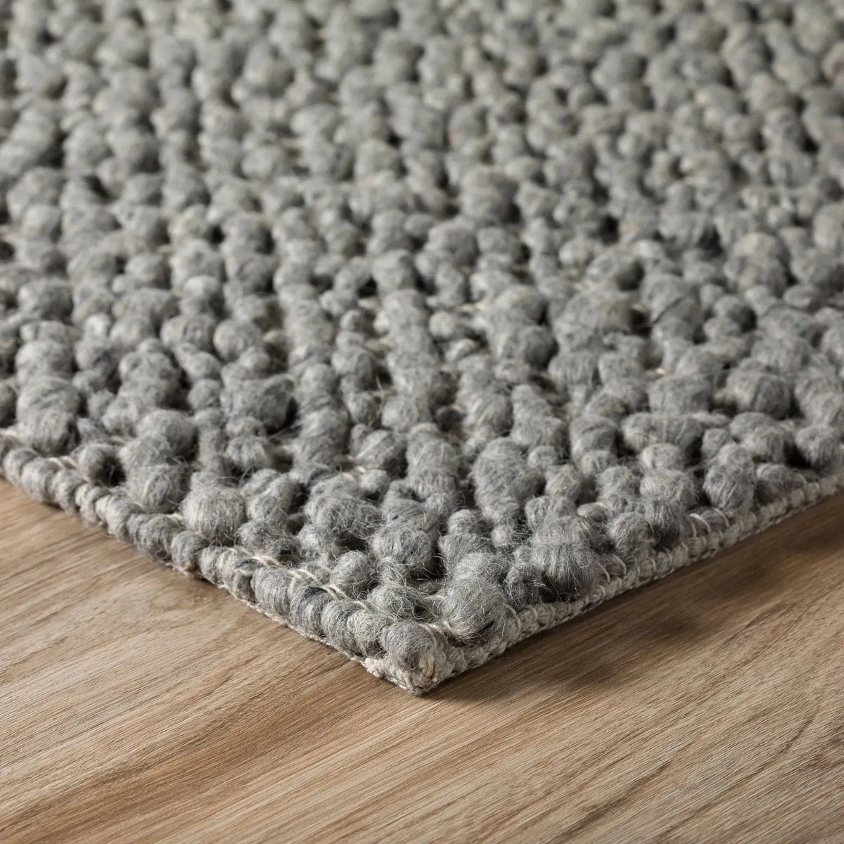 Gorbea GR1 Pewter Rug