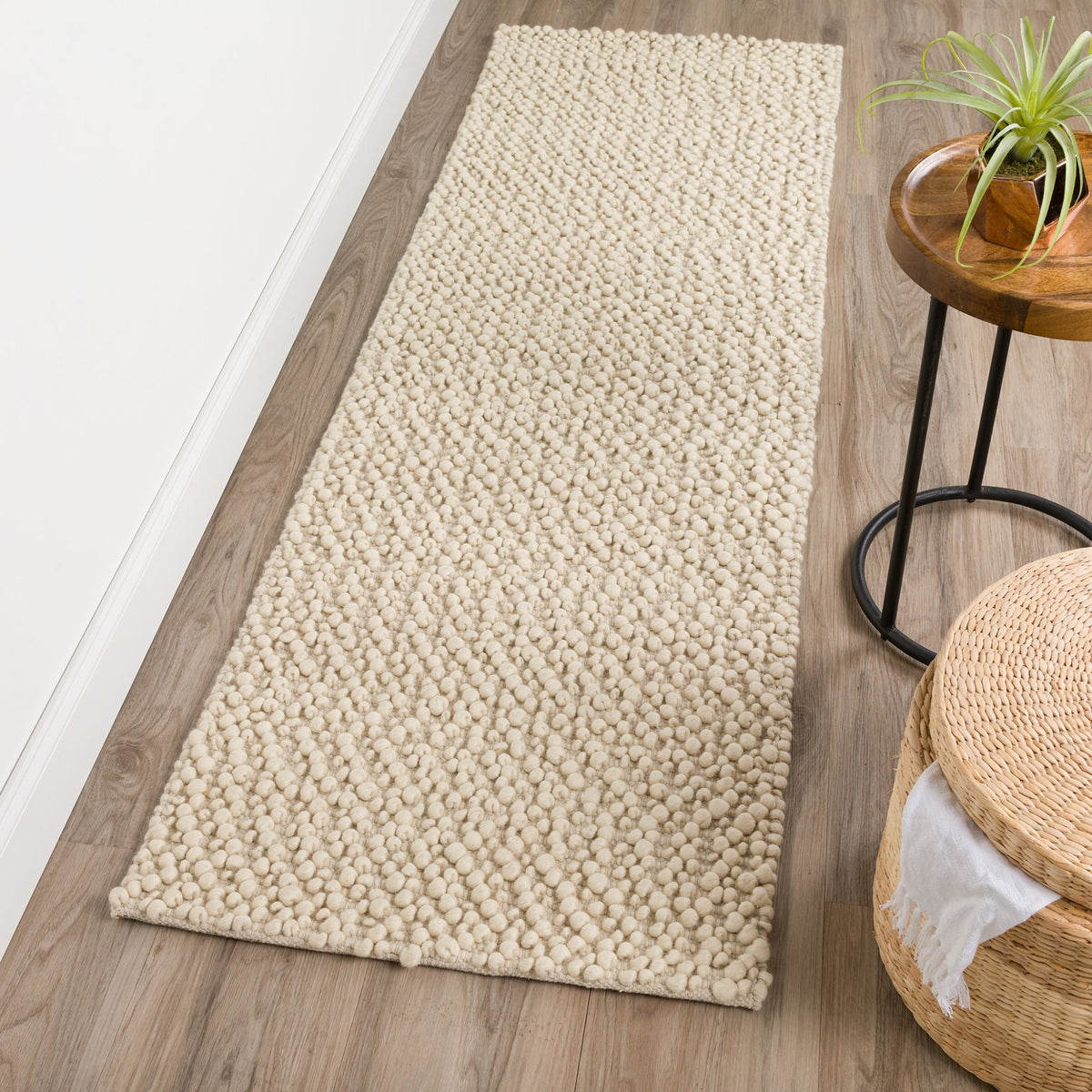 Gorbea GR1 Vanilla Rug - Rug & Home