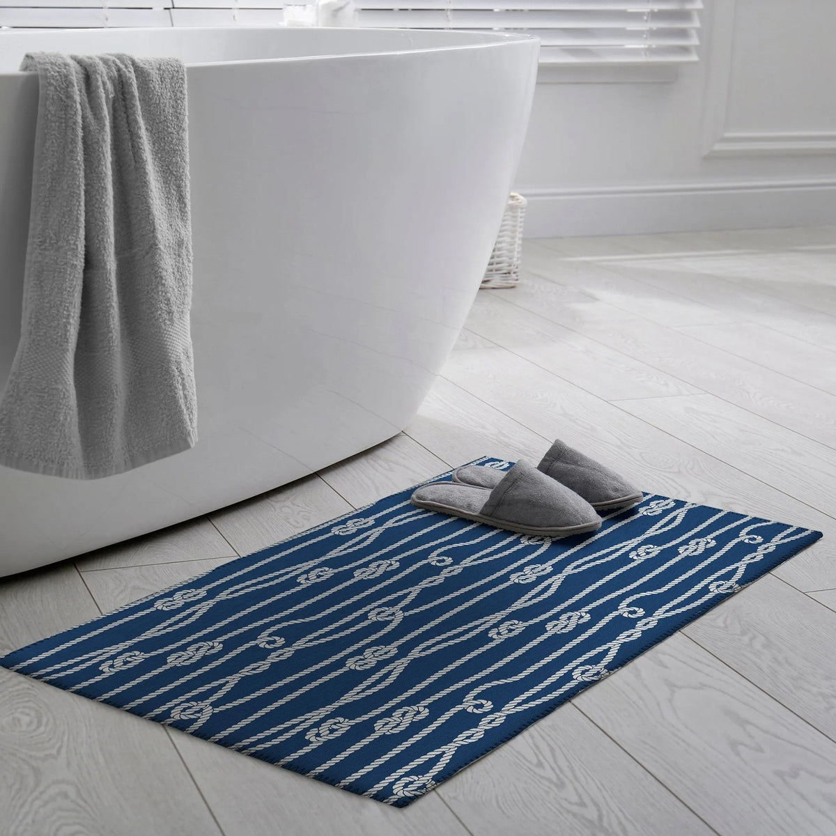 Harbor HA7 Navy Rug - Rug & Home