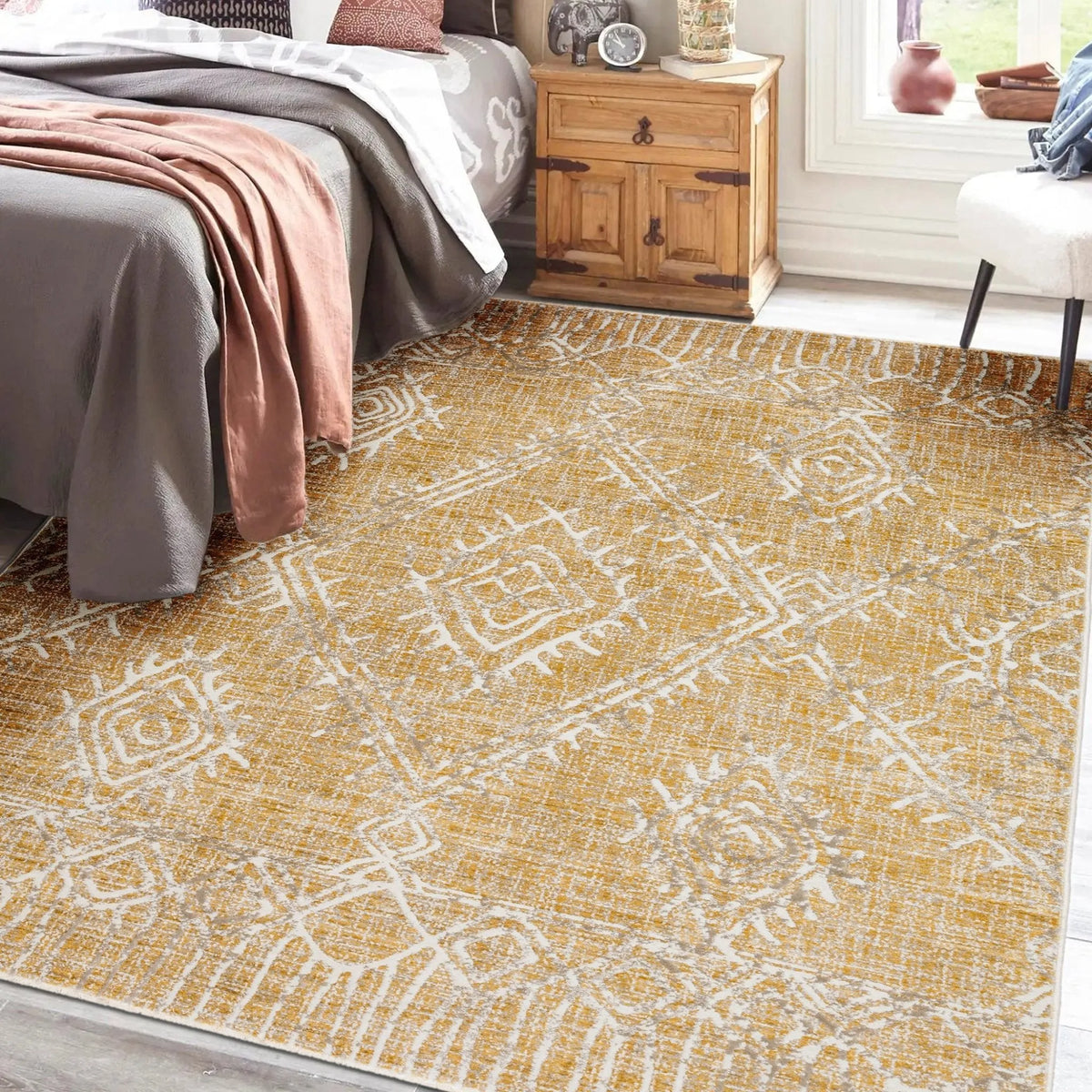 Izmir IZ1 Gold Rug - Rug & Home