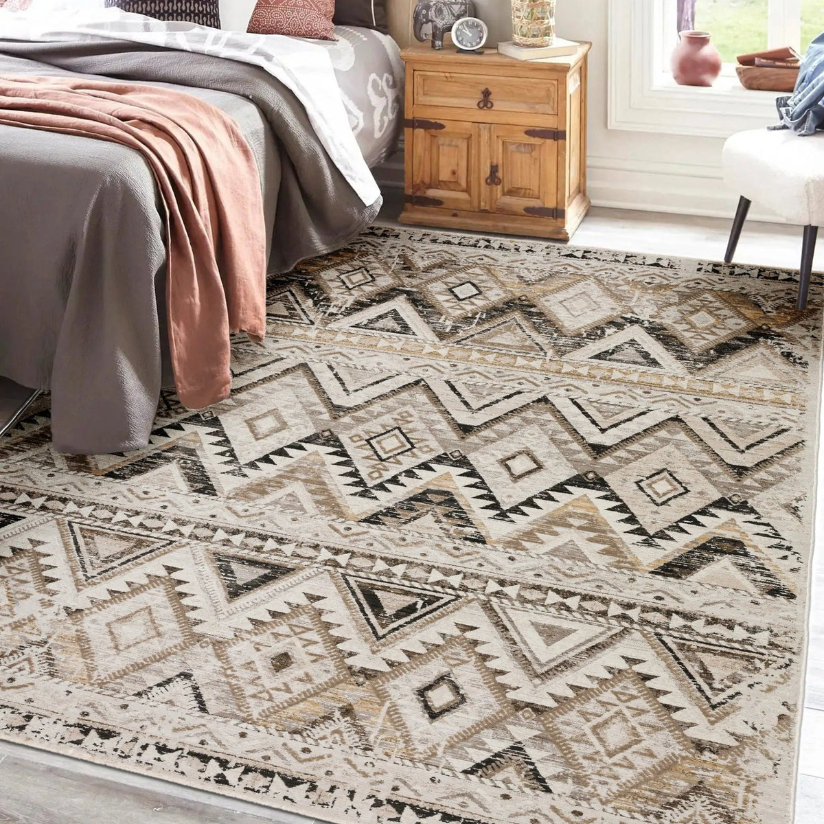 Izmir IZ2 Taupe Rug - Rug & Home