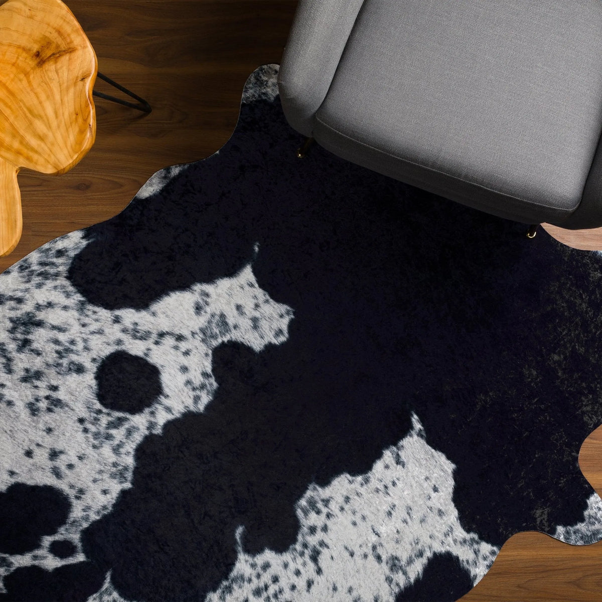 Montana MT9 Holstein Rug - Rug & Home