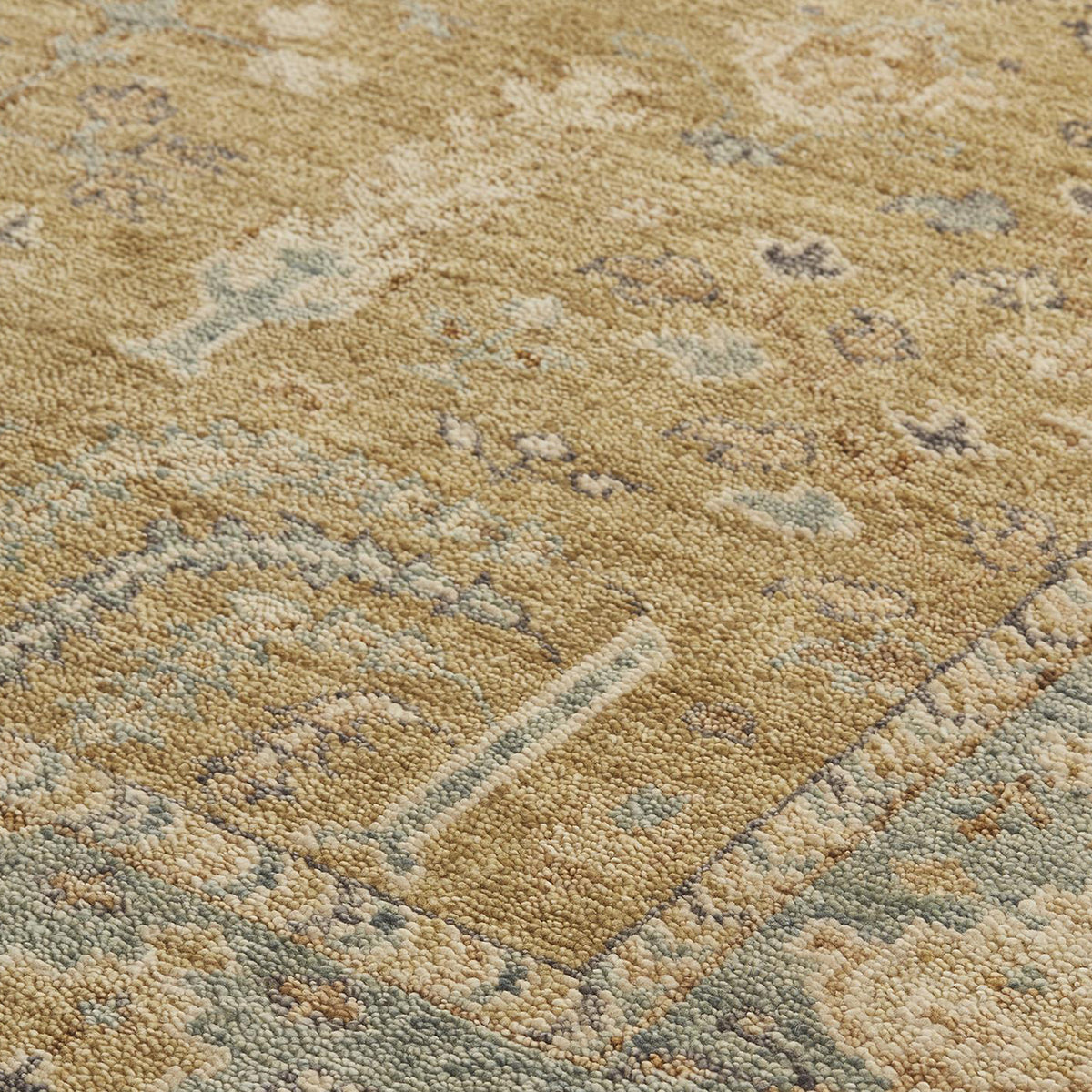 Detail