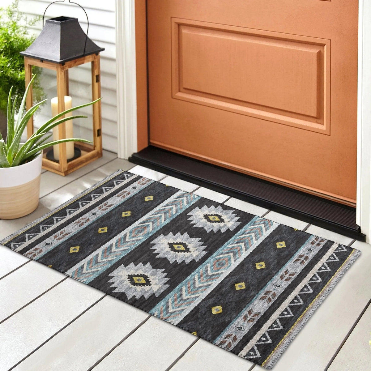 Phoenix PH3 Black Rug - Rug & Home