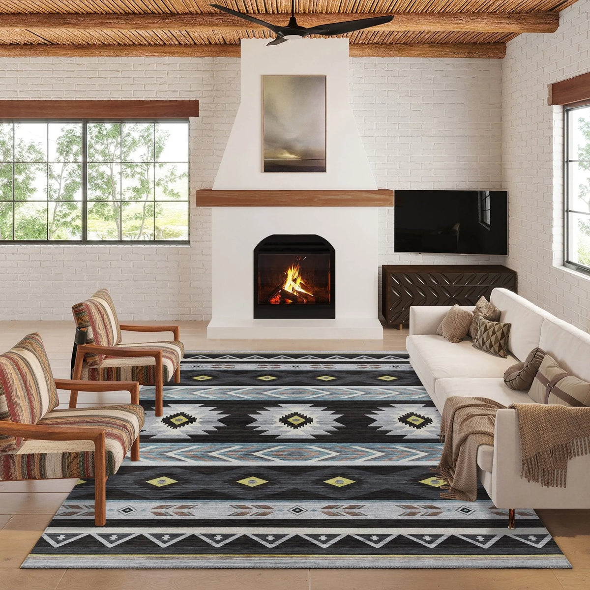 Phoenix PH3 Black Rug - Rug & Home