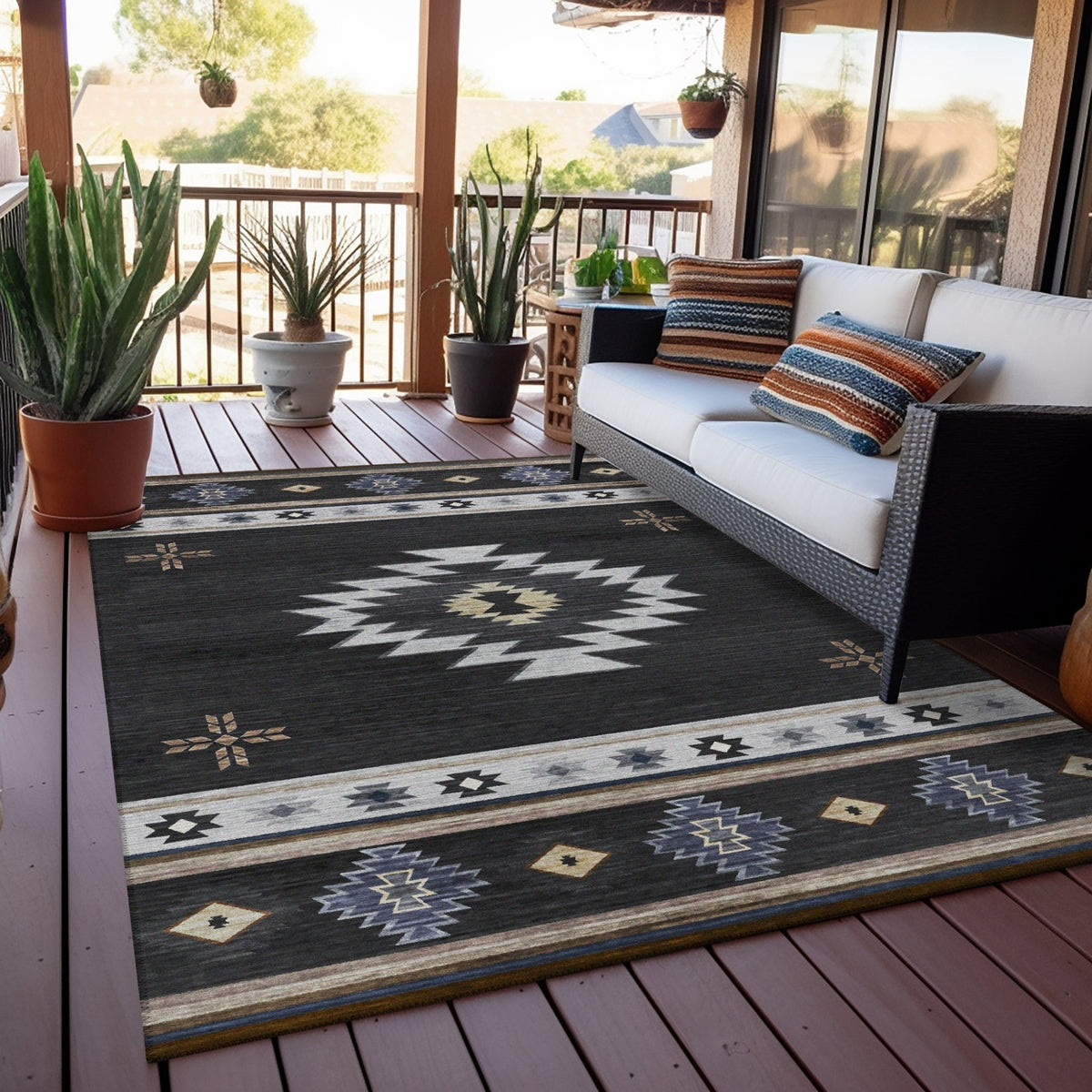 Phoenix PH4 Black Rug - Rug & Home