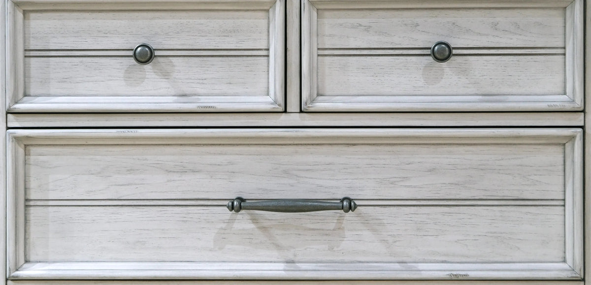 New Haven 7-Drawer Chest Oyster Shell