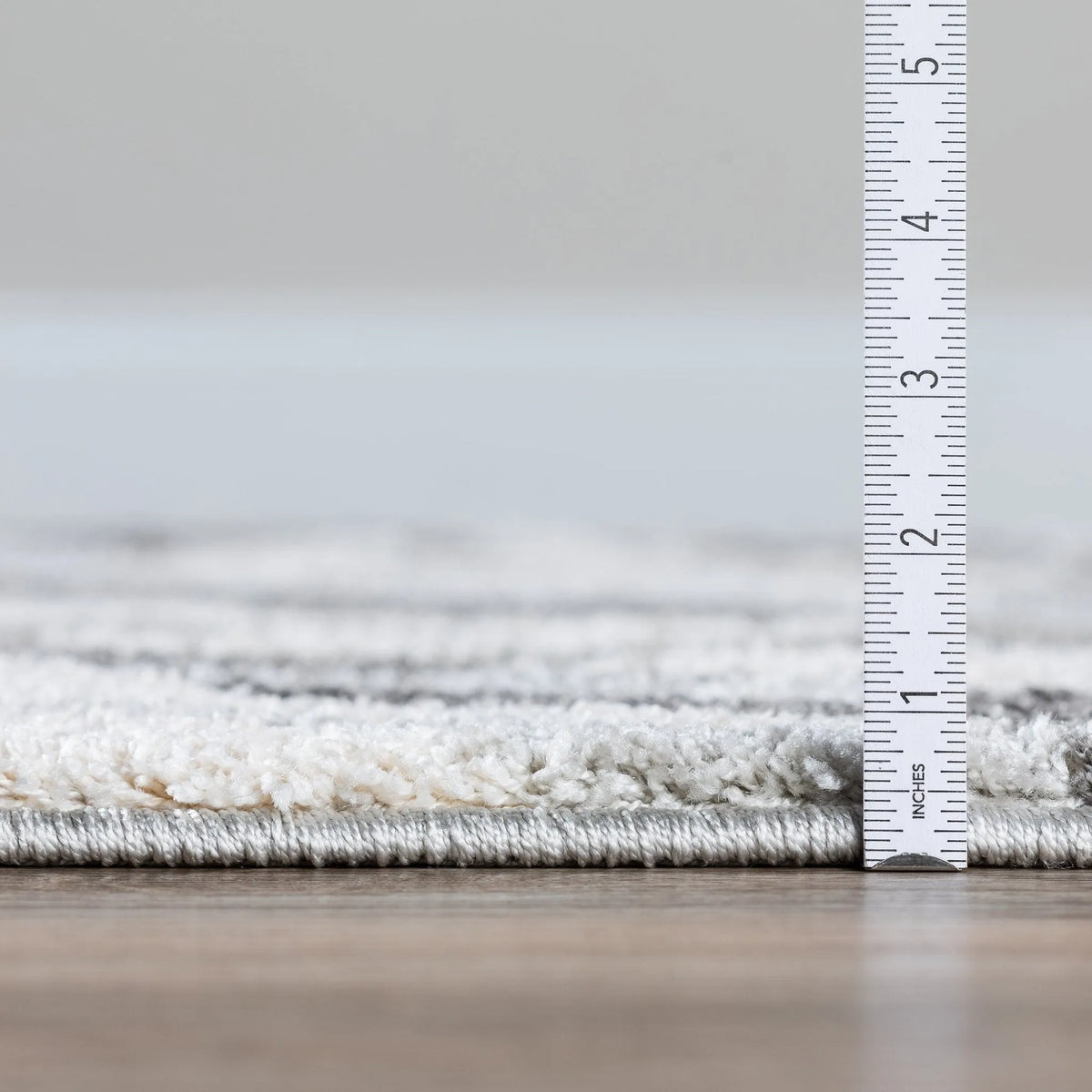 Rocco RC3 Silver Rug