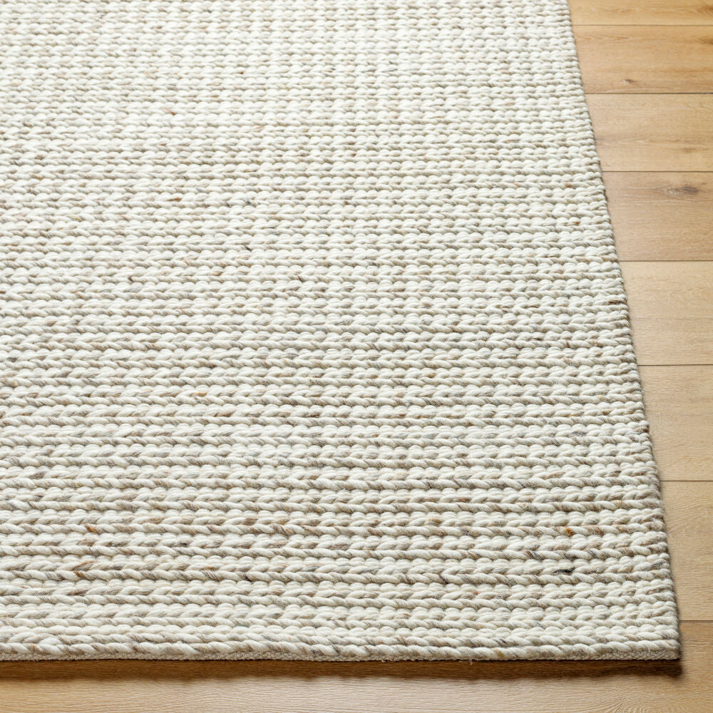 Sundance SDC-2303 Beige / Ivory Rug