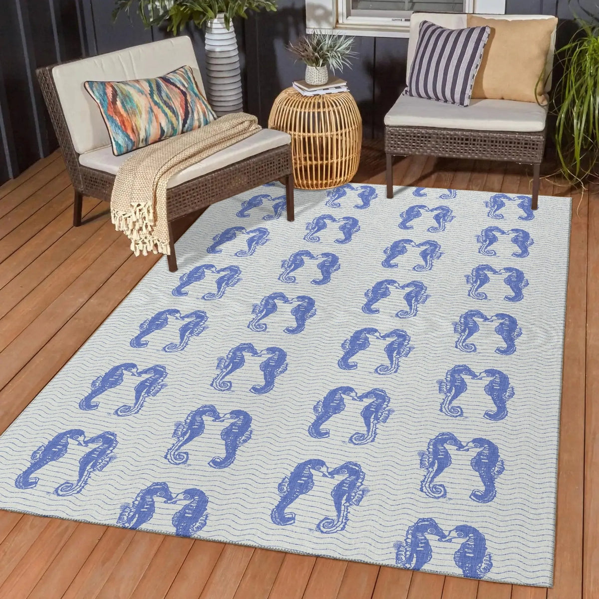 Seabreeze SZ15 Navy Rug - Rug & Home