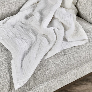 TC Cardiff White Throw Blanket