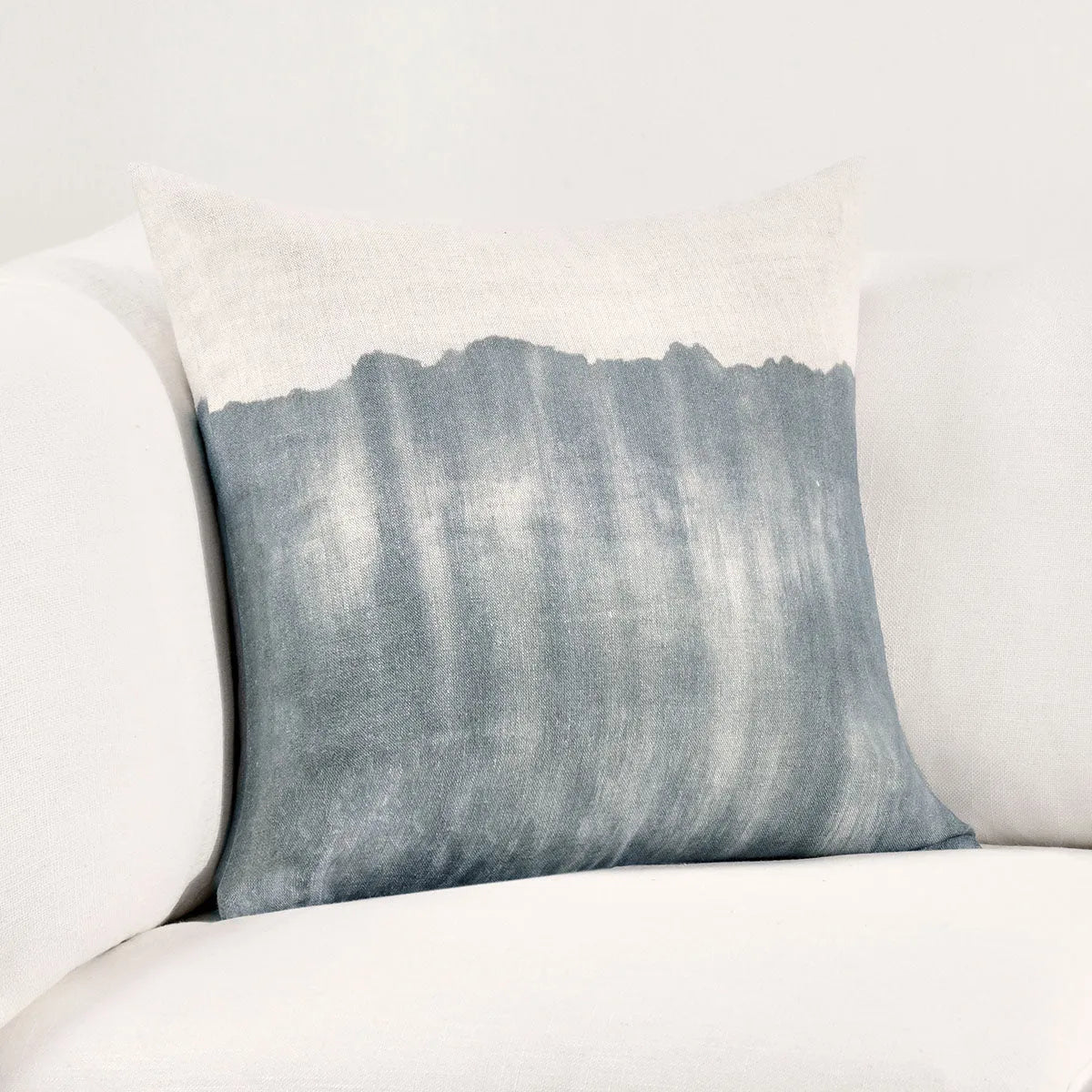 TL Cora Natural/Denim Blue Pillow