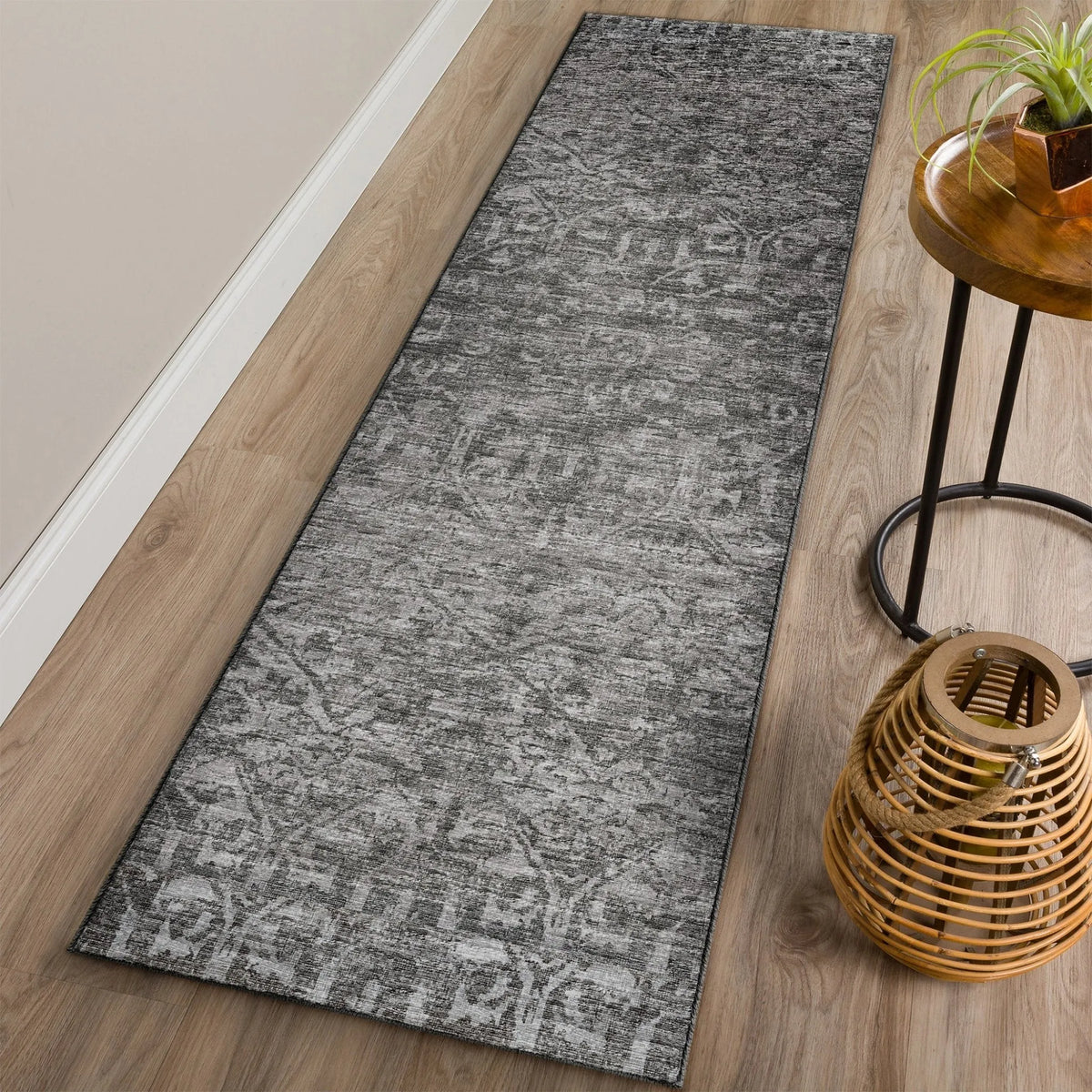 Aberdeen AB1 Graphite Rug - Rug & Home