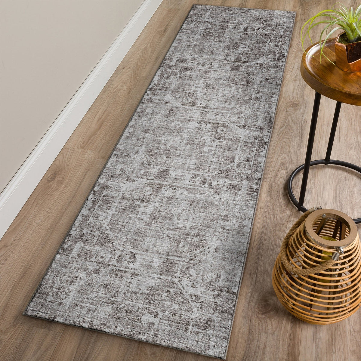 Aberdeen AB2 Coffee Rug - Rug & Home