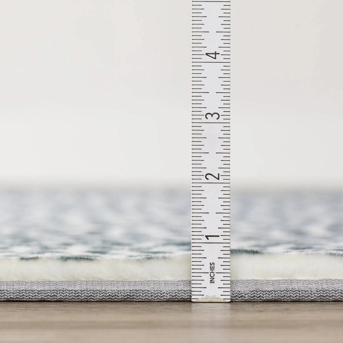 Akina AK2 Flannel Rug