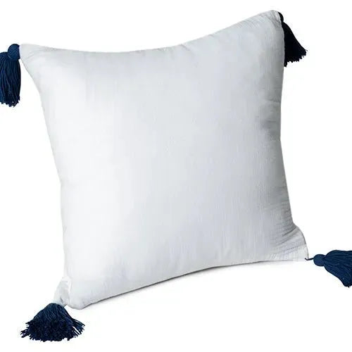 Amari 08030WHT White Pillow