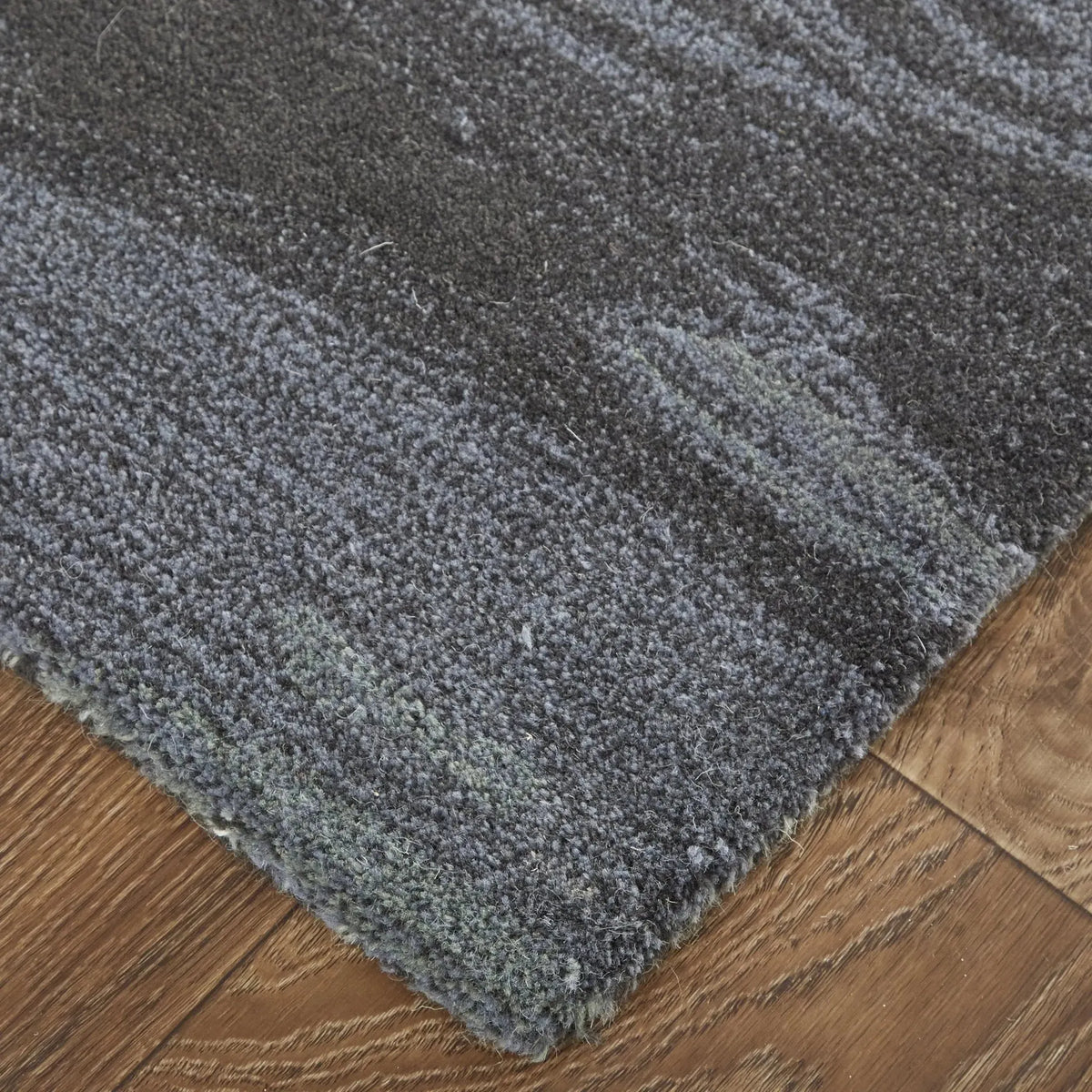 Amira 8635F Green/Blue Rug