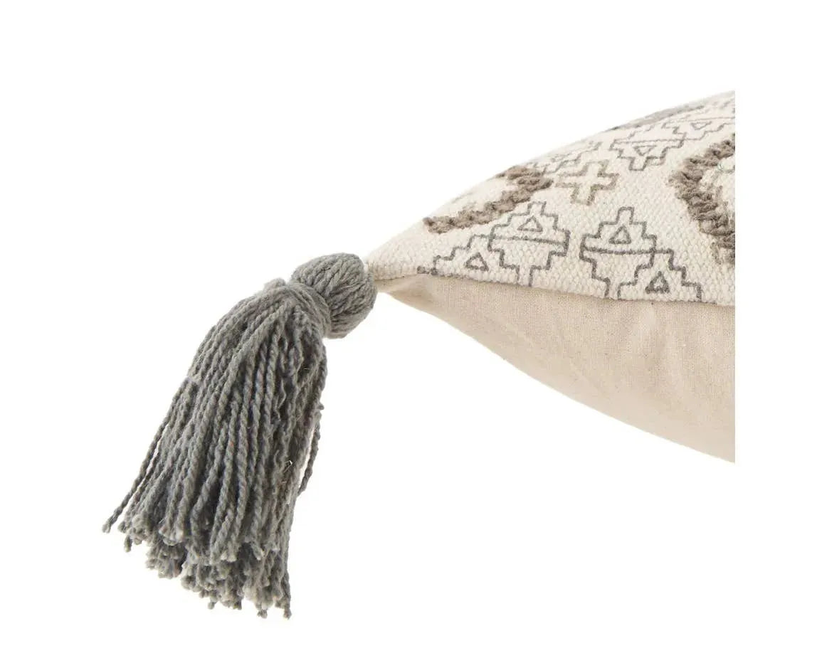 Amulet AMU6 Grey/Cream Pillow