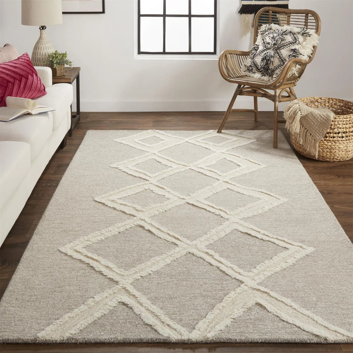 Anica 8009F Taupe/Ivory Rug - Rug & Home