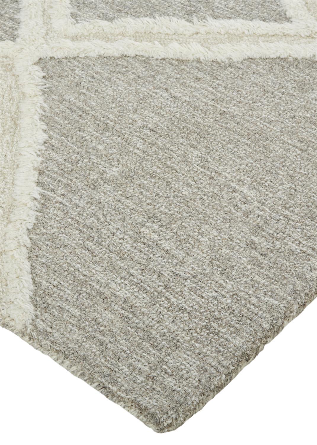 Anica 8009F Taupe/Ivory Rug - Rug & Home